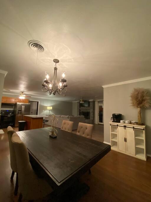 Large Modern Family Home! Soncy Kültér fotó